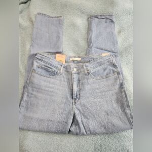 Levi's Women's Light Wash Skinny Jeans